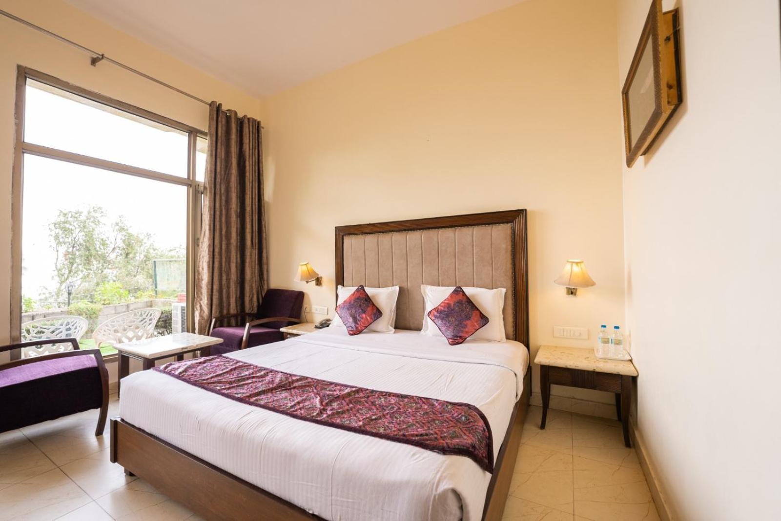 Kasauli Castle Resort Екстер'єр фото