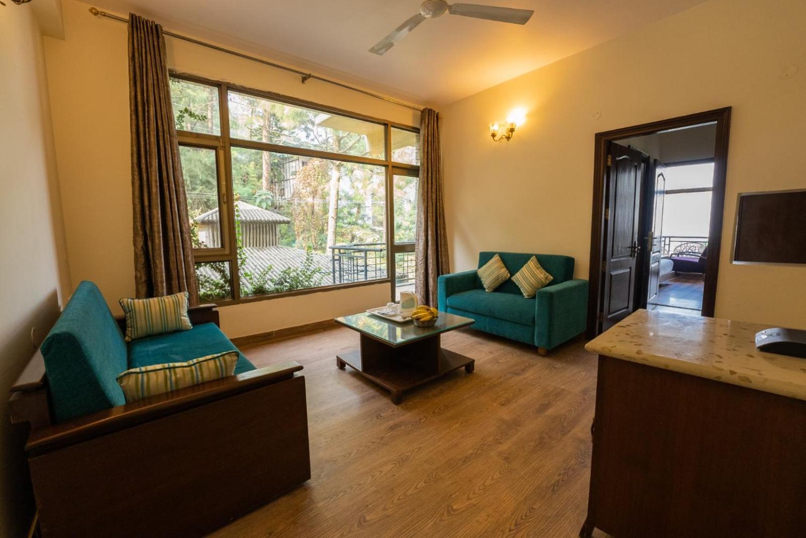 Kasauli Castle Resort Екстер'єр фото