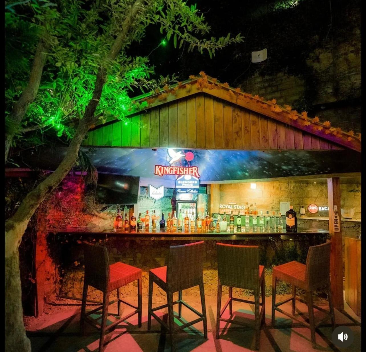 Kasauli Castle Resort Екстер'єр фото