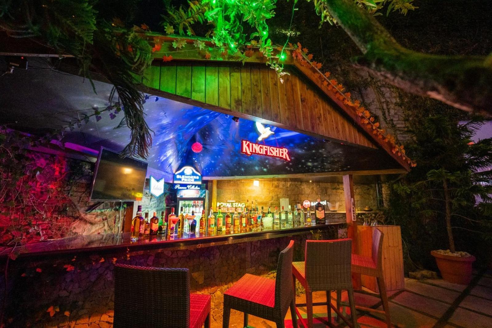 Kasauli Castle Resort Екстер'єр фото