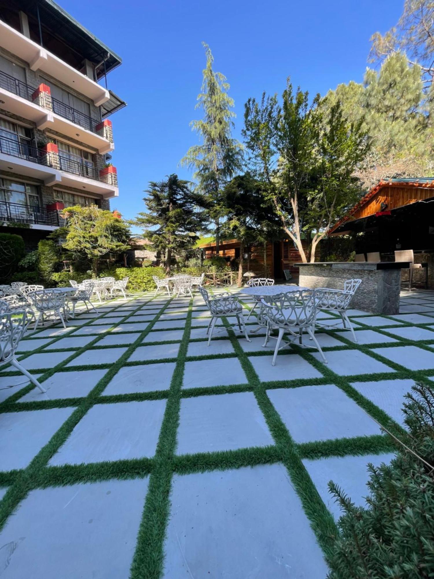 Kasauli Castle Resort Екстер'єр фото