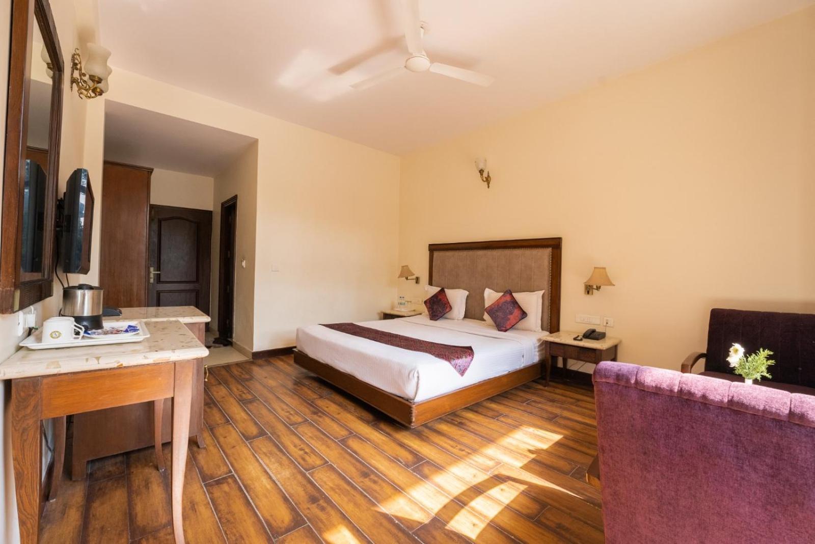 Kasauli Castle Resort Екстер'єр фото