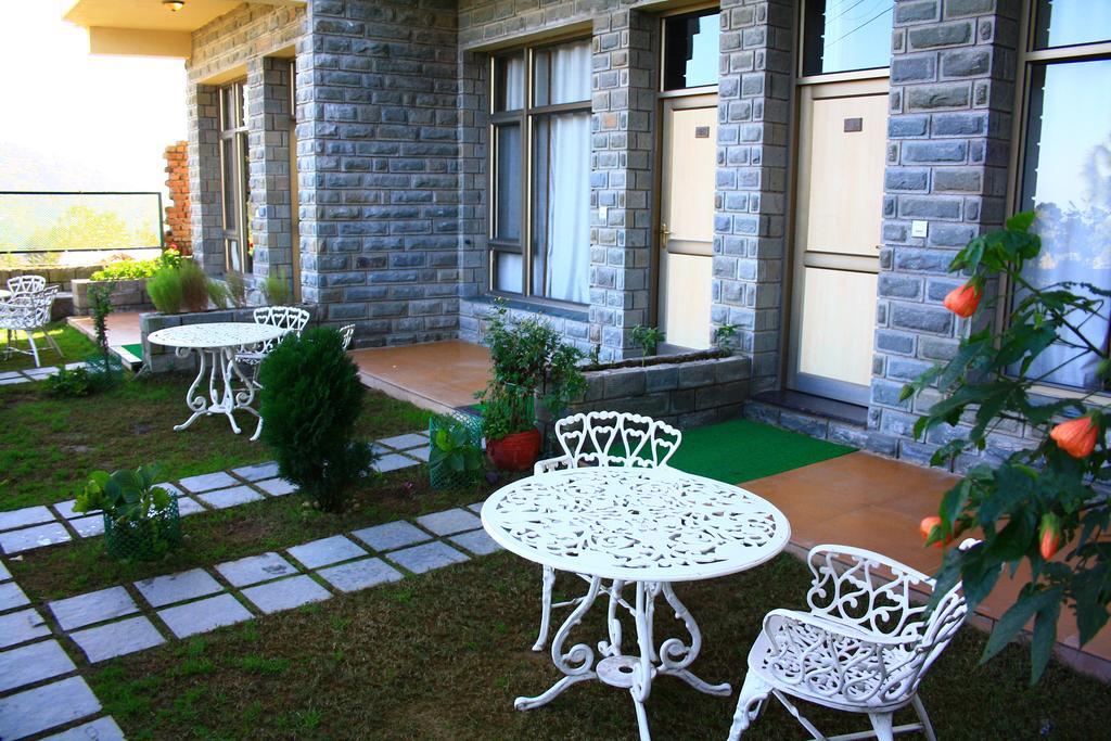 Kasauli Castle Resort Екстер'єр фото